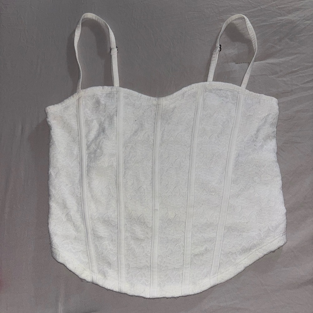 Women’s Hollister white lace corset type cami top never worn super stretchy